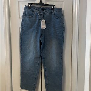 Universal Standard Katie High Rise Crossover Jeans Raw Hem Stretch